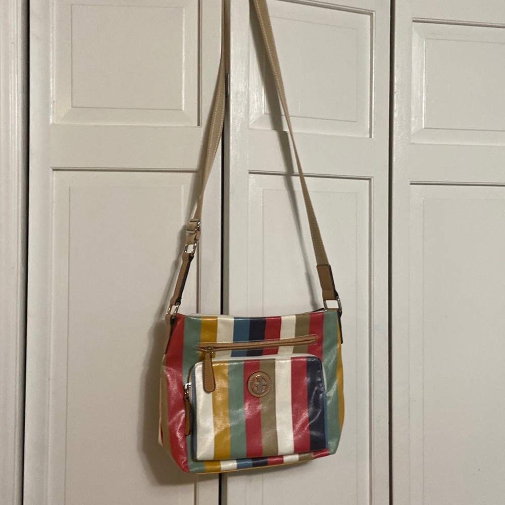 COPY - Giani Bernini crossbody purse VGC 12x9x3  zip close ext and int pockets